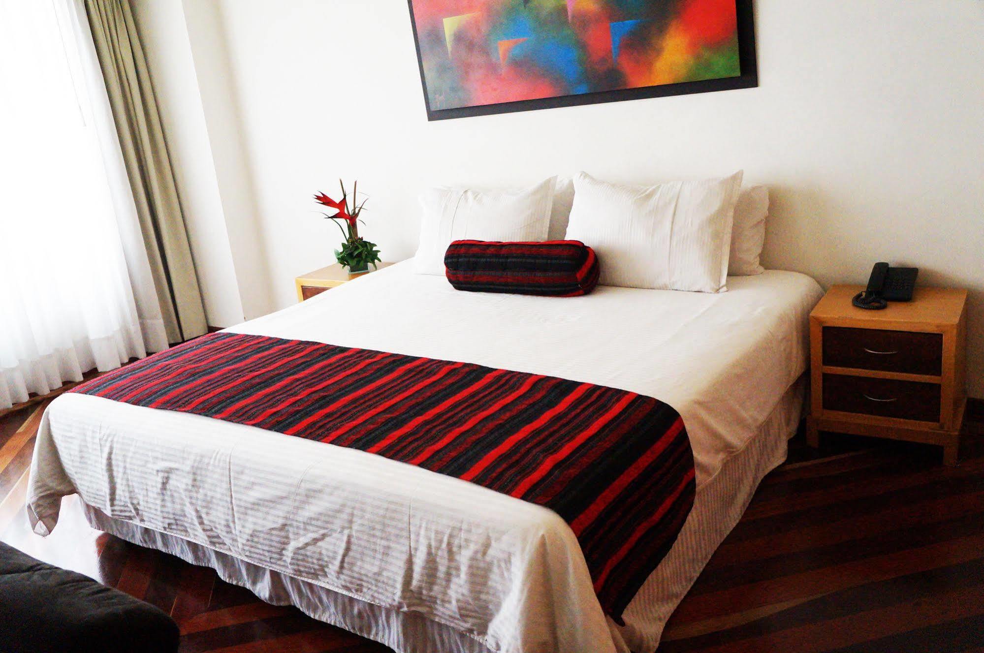 Hotel Airport Travel Bogotá Eksteriør bilde